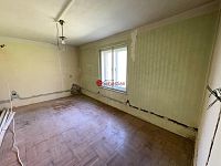 Rodinný dům na prodej – ideální k rekonstrukci - Fotka 11