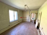 Rodinný dům na prodej – ideální k rekonstrukci - Fotka 12