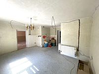 Rodinný dům na prodej – ideální k rekonstrukci - Fotka 6