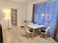 Pronájem bytu 2+kk v centru České Lípy - Fotka 4