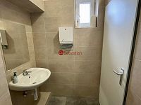 Pronájem kanceláře / ateliéru – ul. Dělnická, areál BIO Jičín (A0202) - Fotka 1