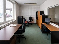 Ex-depo České pošty v areálu BIO JIčín – 1 930 m² skladů a kanceláří (H0101) - Fotka 7