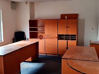 Ideální zázemí pro stavební a logistické společnosti – pronájem areálu Hradec Králové, Třebeš - Fotka 4