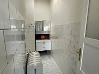 Pronájem bytu 1+kk, 39 m² – Praha 1, ul. Zlatnická - Fotka 13