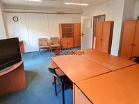 Ideální zázemí pro stavební a logistické společnosti – pronájem kanceláří  Hradec Králové, Třebeš