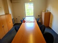 Ideální zázemí pro stavební a logistické společnosti – pronájem kanceláří  Hradec Králové, Třebeš - Fotka 6