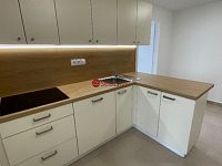 Pronájem bytu 2+1 v ulici A.Sochora v Teplicích (703) - Fotka 9