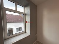 K pronájmu prostorný byt 2+1 s terasou, Hořice, ul. Sladkovského (4) - Fotka 4