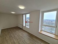 Pronájem bytu 2+1 v ulici A.Sochora v Teplicích (604) - Fotka 12