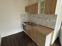 Pronájem bytu 2+kk v ulici Josefa Suka, Most - Fotka 6