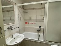 K pronájmu prostorný byt 4+1, 80m2 - Lečkova, Praha-Chodov - Fotka 5