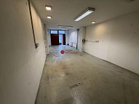 Pronájem nebytových prostor v ulici Hartigova, Praha - Žižkov - Fotka 2