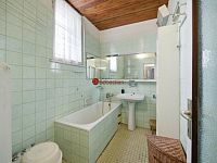 Prostorný rodinný dům se zahradou, Pardubice – Wintrova II - Fotka 12