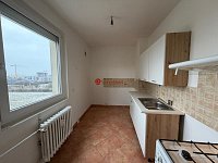 K pronájmu prostorný byt 4+1, 80m2 - Lečkova, Praha-Chodov - Fotka 18