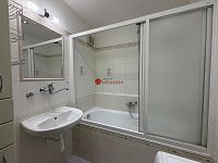 K pronájmu prostorný byt 4+1, 80m2 - Lečkova, Praha-Chodov - Fotka 21