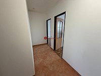 K pronájmu prostorný byt 4+1, 80m2 - Lečkova, Praha-Chodov - Fotka 6