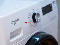 Pronájem zrekonstruovaného bytu 2+1, 59 m² – Praha, Na Zderaze - Fotka 12