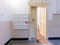 Pronájem zrekonstruovaného bytu 2+1, 59 m² – Praha, Na Zderaze - Fotka 13