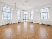 Pronájem kancelářských prostor, 182 m² – Wlachův dům, tř. Míru, Pardubice - Fotka 13