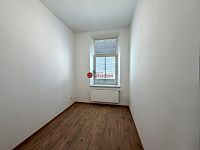 Pronájem rekonstruovaného bytu 3+kk, 71 m² – Wlachův dům, tř. Míru, Pardubice - Fotka 12