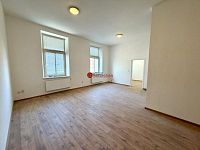 Pronájem rekonstruovaného bytu 3+kk, 71 m² – Wlachův dům, tř. Míru, Pardubice