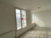 Pronájem bytu 2+1 v ulici A.Sochora v Teplicích (1503) - Fotka 12