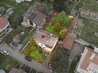 Rodinný dům s velkorysým prostorem a zahradou v klidné části Rožmitálu pod Třemšínem - Fotka 3