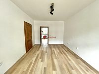 Pronájem kompletně rekonstruovaného bytu 3+kk - Fotka 10