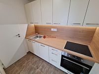 Pronájem bytu 2+1 v ulici A.Sochora v Teplicích (1202) - Fotka 16