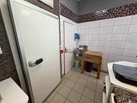 Nabízíme k pronájmu prostory bývalé masny (2) - Fotka 5