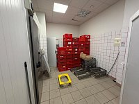 Pronájem skladového prostoru v centru Litvínova (3) - Fotka 1
