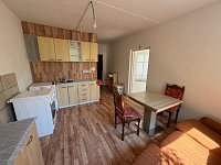 Pronájem bytu 1+1 v Chomutově ulice Školní pěšina 5133 - Fotka 2