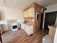 Pronájem bytu 1+1 v Chomutově ulice Školní pěšina 5133 - Fotka 4