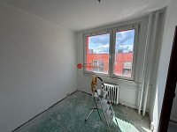 Prodej bytu 3+1 v ulici Javorová 3096, bl. 525,  Most - Fotka 2