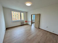 Pronájem kompletně zrekonstruovaného bytu 2+kk v Bílině - Fotka 4