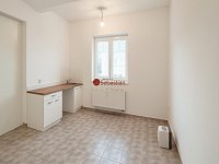 Pronájem kanceláře / ateliéru – ul. Dělnická, areál BIO Jičín (A0110) - Fotka 2