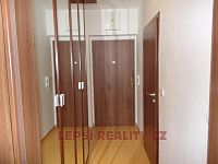 Pronájem bytu 2+kk v Plzni, ul. Květná, 45 m2+garážové stání kryté - Foto 9