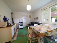 Prodej rodinného domu v Drahkově, se zastavěnou plochou a nádvořím  2 167 m2 - 9487.jpg