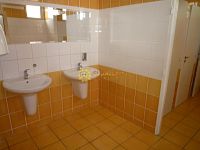 Pronájem kancelářských prostor, PARKOVACÍ MÍSTO, Slezské Předměstí - Fotka 4