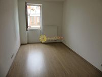 Pronájem bytu 2+kk s terasou, Svobodné Dvory, parkovací místo - Fotka 6