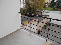 Pronájem pěkného bytu 2+1 s balkónem po kompletní rekonstrukci v centru Hradce Králové - Fotka 17