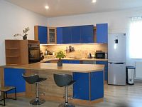 Pronájem pěkného světlého bytu 1+KK /50m2/ ve Svobodných Dvorech