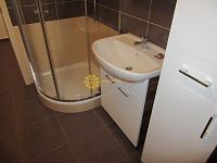 Pronájem bytu 1+1 po kompletní rekonstrukci, parkovací místo v ceně, centrum - Fotka 4