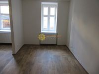 Pronájem bytu 1+1 po kompletní rekonstrukci, parkovací místo v ceně, centrum - Fotka 5