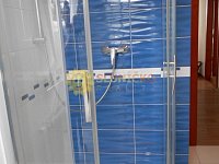 Pronájem krásného velkého bytu 4+KK /160m2/ v RD v Malšovicích v Hradci Králové - Fotka 24