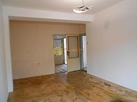 Prodej cihlového bytu 2+1 /55m2/ s balkónem v Hradci Králové - Fotka 2