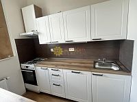 Pronájem bytu 3+kk v centru HK, garáž