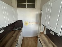Pronájem bytu 3+kk v centru HK, garáž - Fotka 7