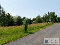 Prodej stavebního pozemku v Koňákově - 20250611_135749.jpg