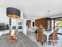 Prodej moderního rodinného domu s velkým pozemkem a vyhřívaným bazénem – Dolní Tošanovice - DSC_0057-Edit.jpg